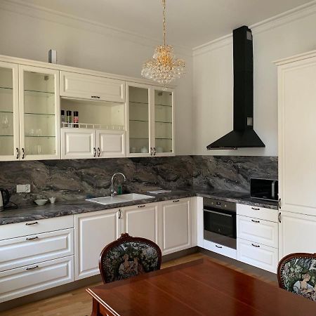 Karlsbad Prestige 아파트 외부 사진