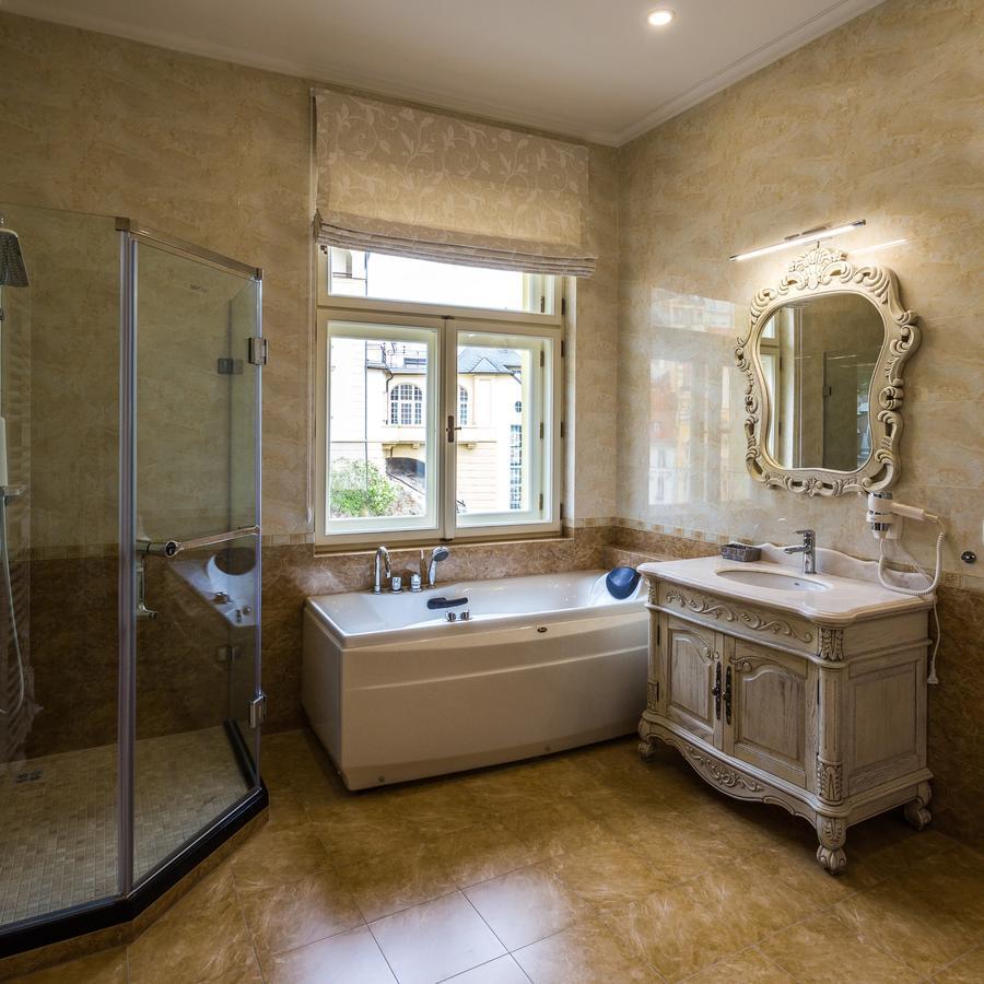 Karlsbad Prestige 아파트 외부 사진