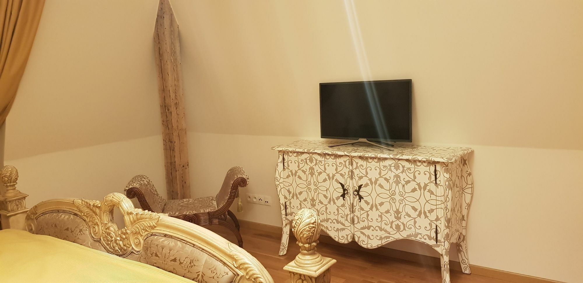 Karlsbad Prestige 아파트 외부 사진