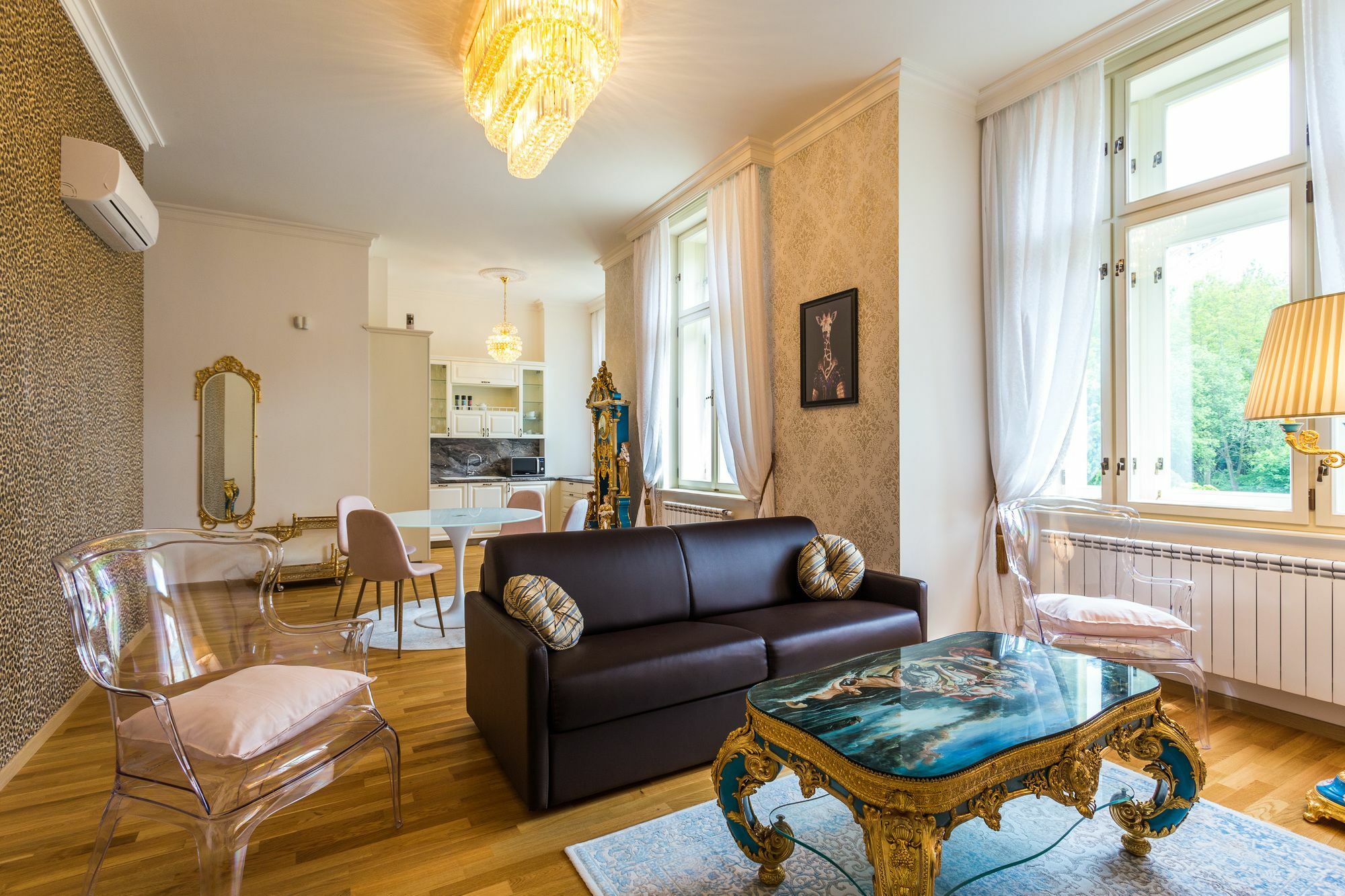 Karlsbad Prestige 아파트 외부 사진