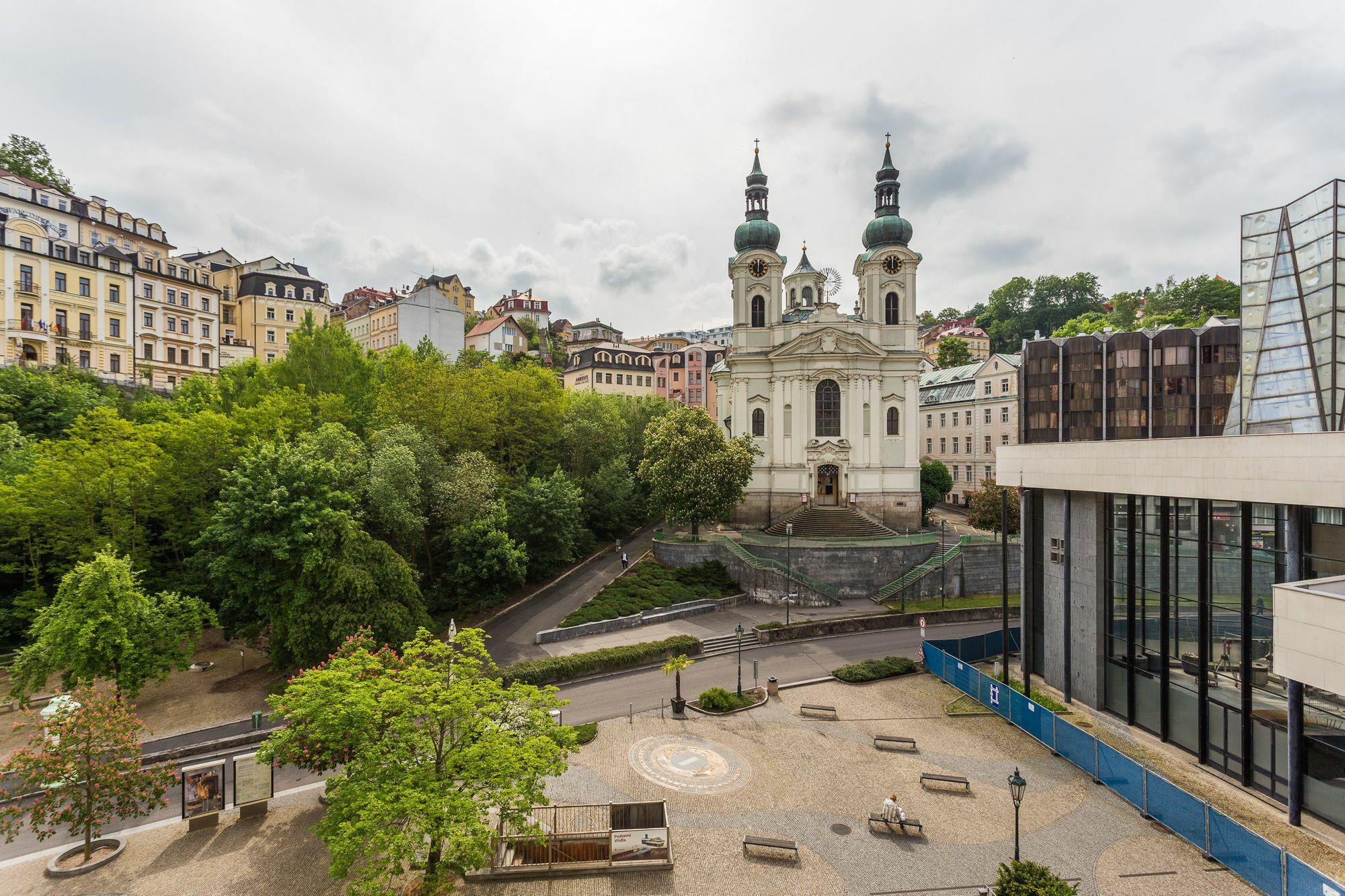 Karlsbad Prestige 아파트 외부 사진